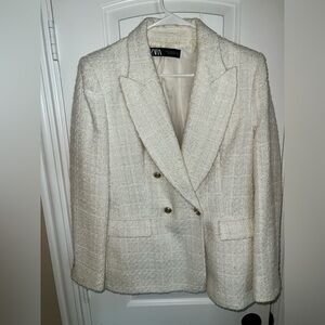 Zara Women's Cream Blazer with Shoulder Pads Size XL